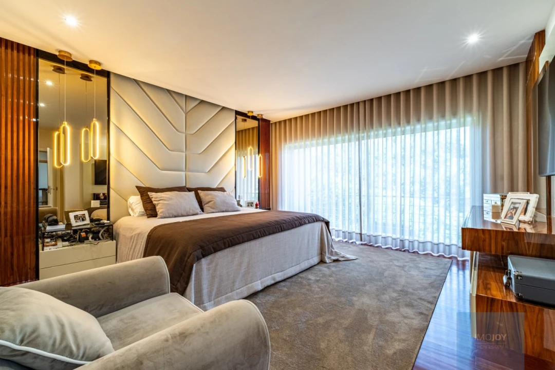 Moradia T5 para Venda em Cete Foto 22