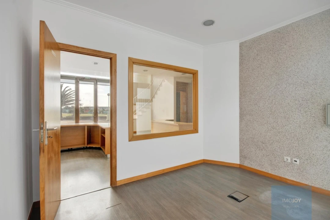 Loja para Venda em Peniche Foto 12