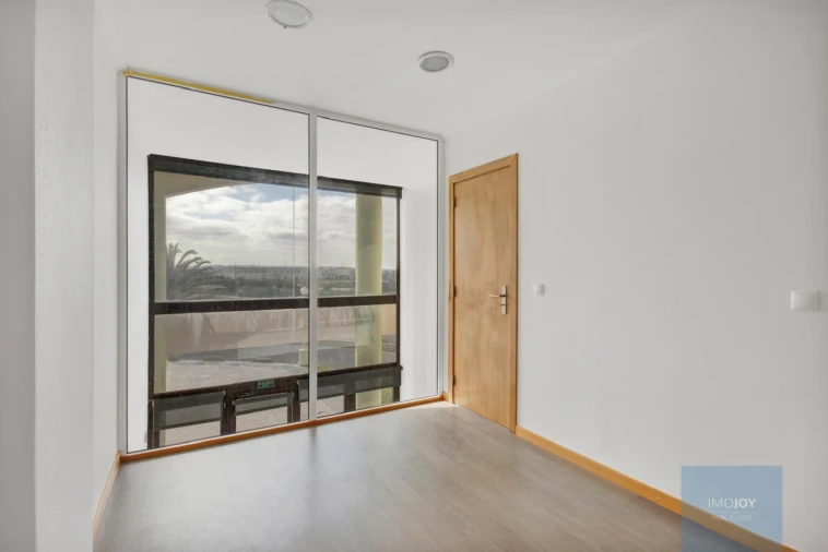 Loja para Venda em Peniche Foto 13