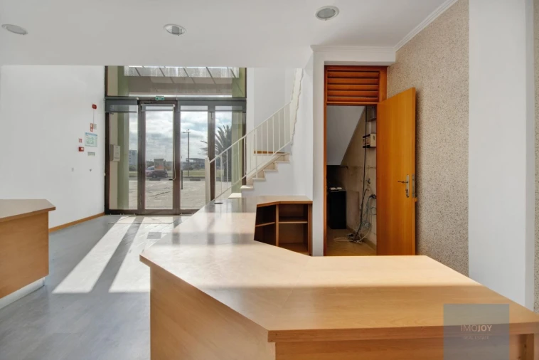 Loja para Venda em Peniche Foto 4