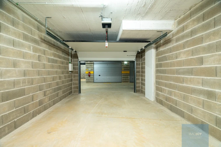 Garagem para Venda em Portimão Foto 13