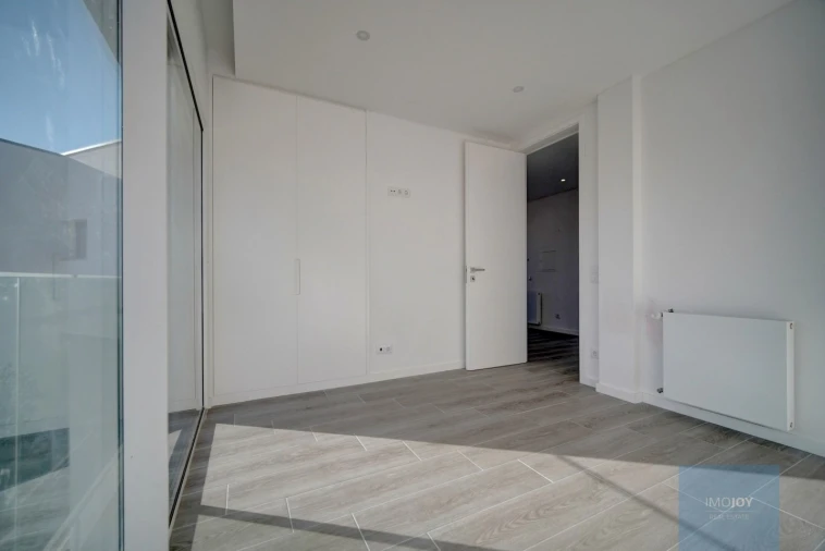 Moradia T4 para Venda em Alcabideche Foto 20