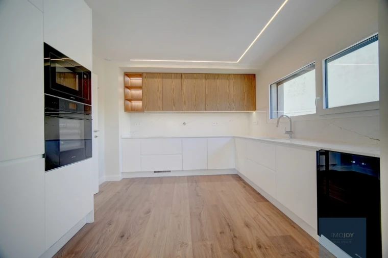 Apartamento T3 para Venda em Cascais e Estoril Foto 8