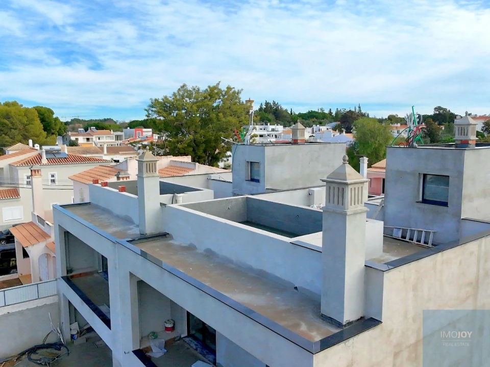 Moradia T3 para Venda em Alvor Foto 77