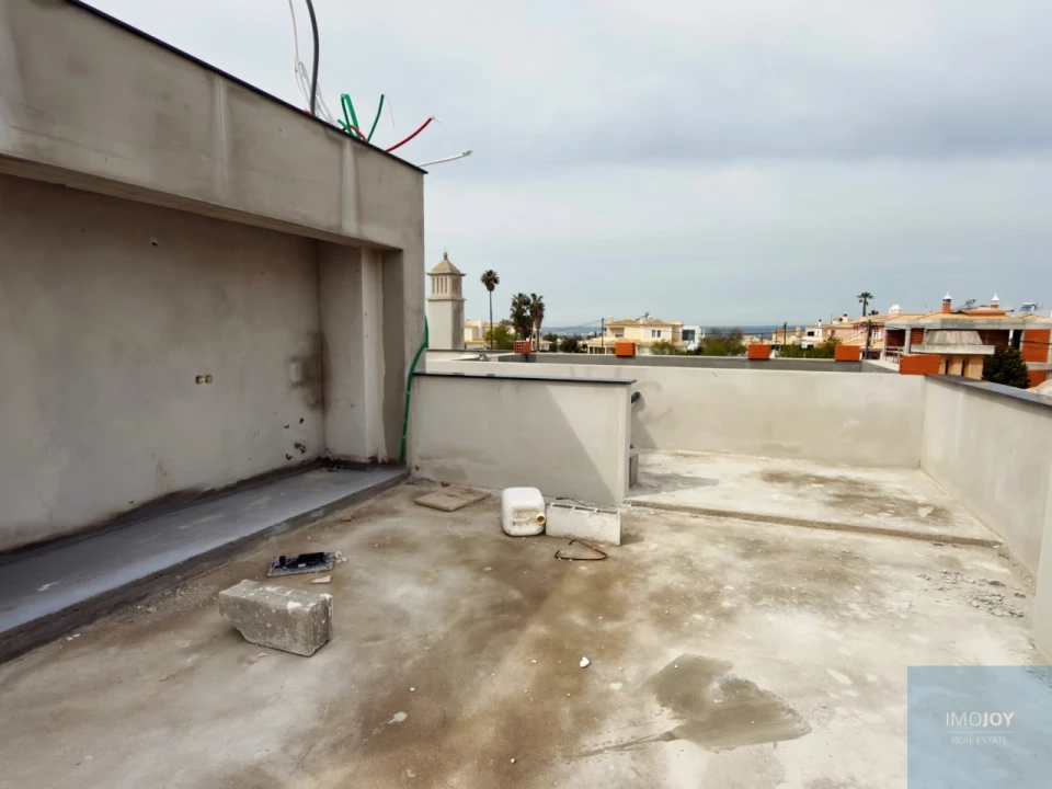 Moradia T3 para Venda em Alvor Foto 6