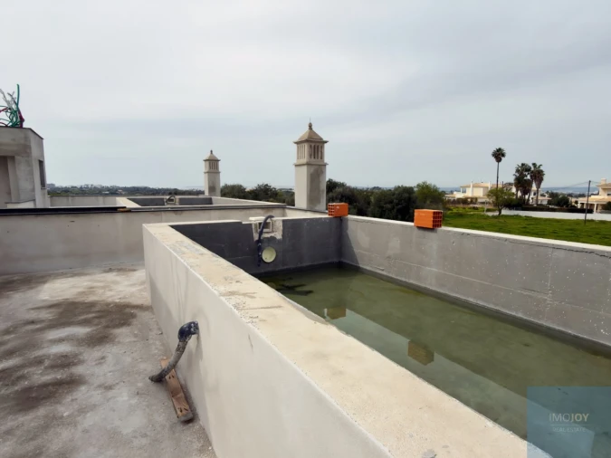 Moradia T3 para Venda em Alvor Foto 3