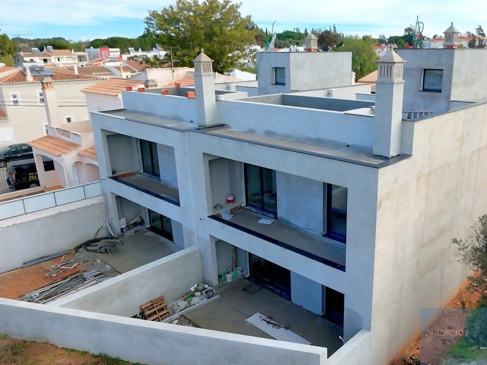 Moradia T3 para Venda em Alvor Foto 55