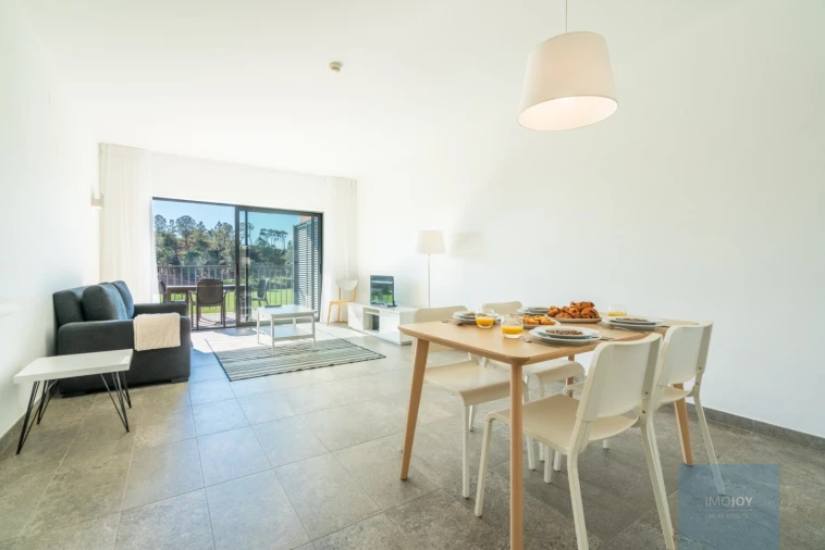 Apartamento T1 para Venda em Mexilhoeira Grande Foto 8