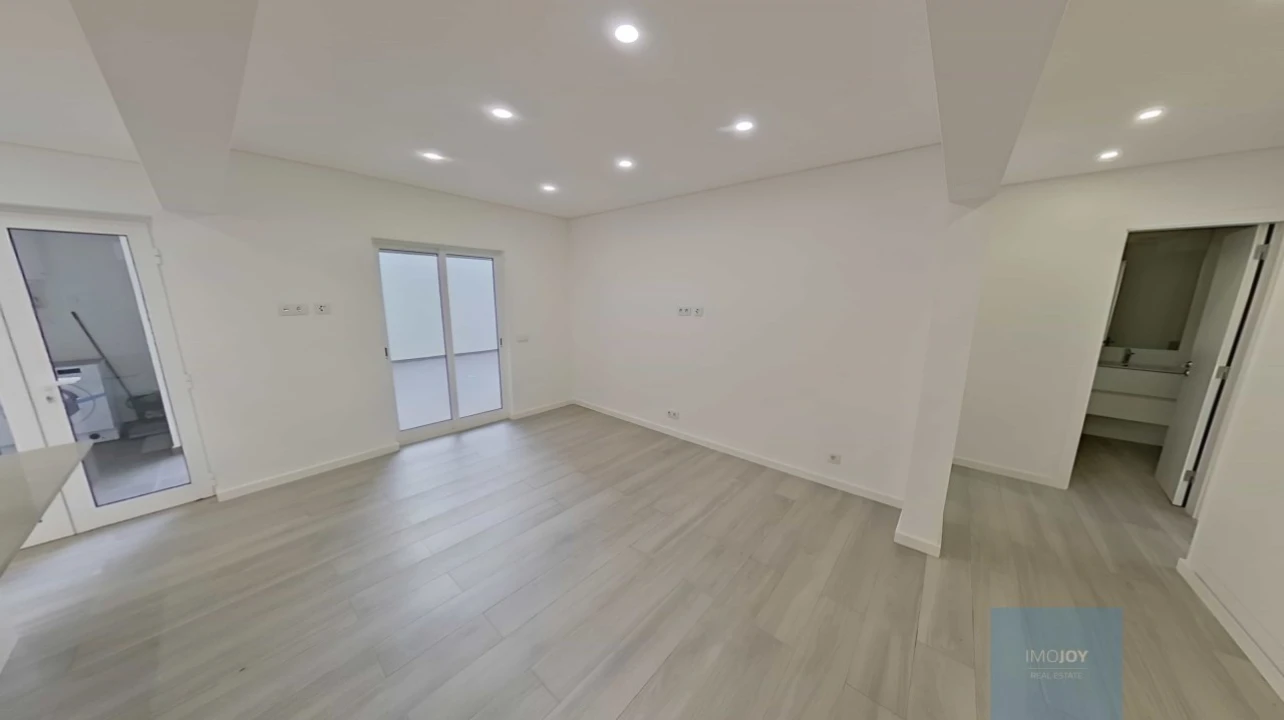 Apartamento T3 para Venda em Portimão Foto 8
