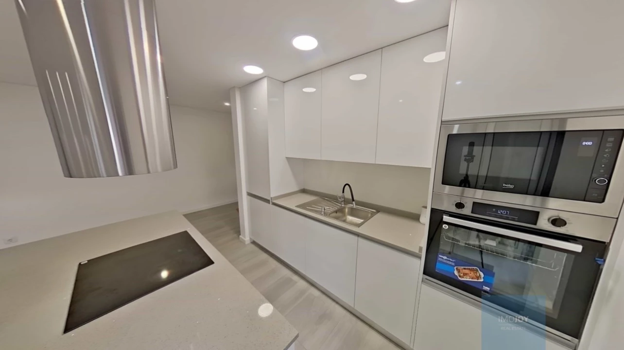 Apartamento T3 para Venda em Portimão Foto 14
