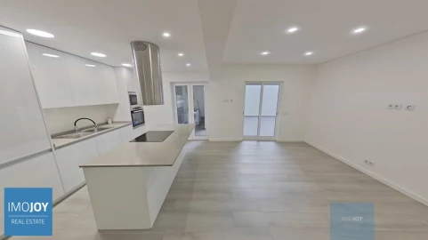 Apartamento T3 para Venda em Portimão