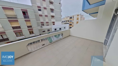 Apartamento T3 para Venda em Portimão