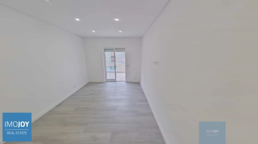 Apartamento T3 para Venda em Portimão Foto 19