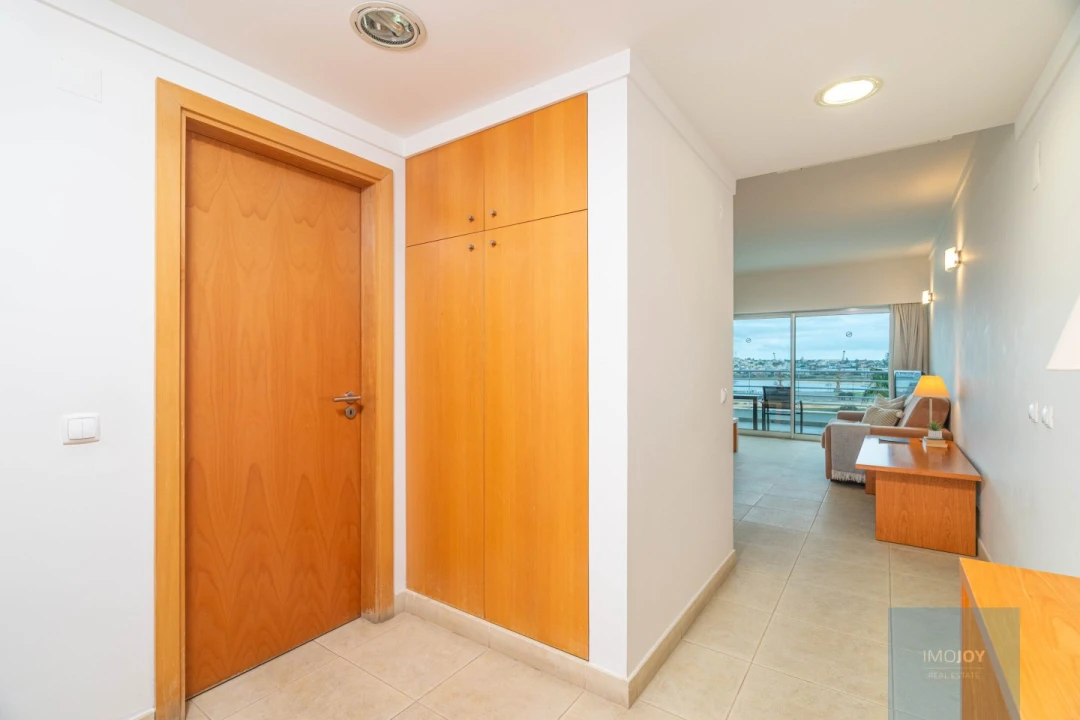 Apartamento T1 para Venda em Portimão Foto 17