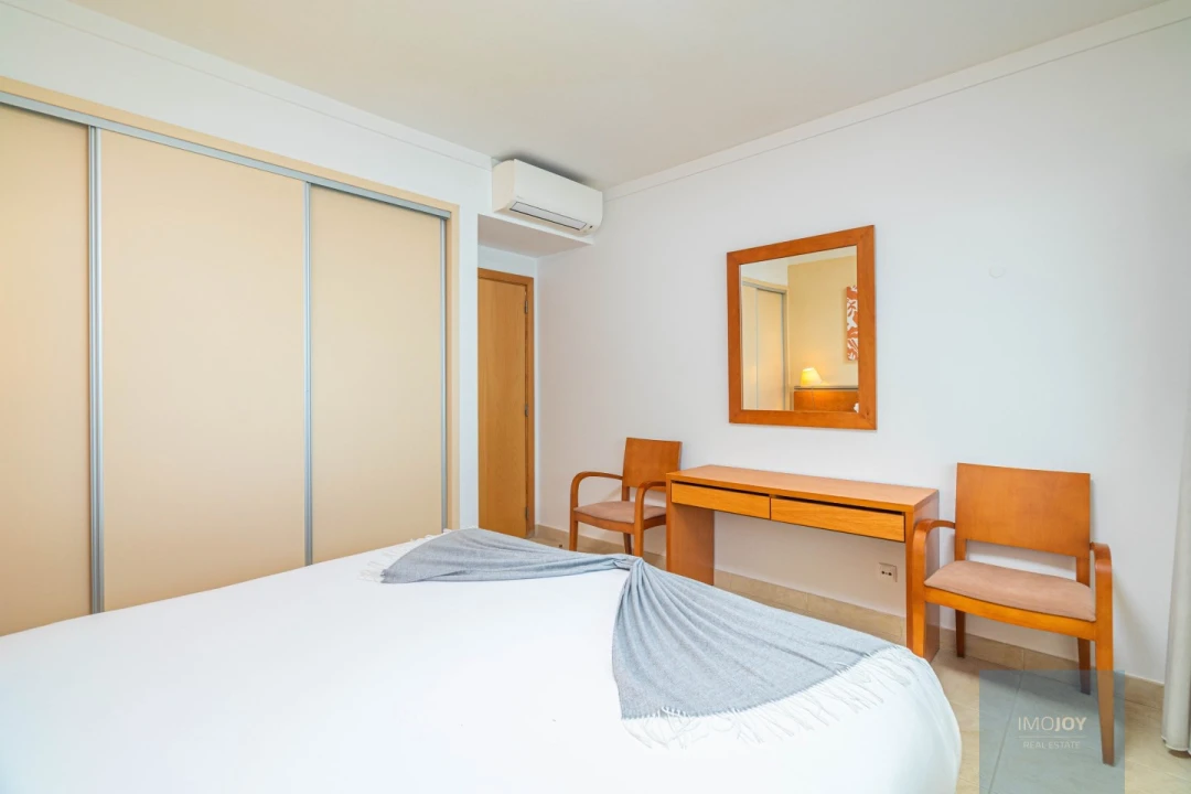 Apartamento T1 para Venda em Portimão Foto 13