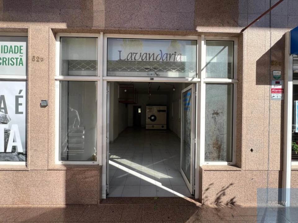 Loja para Venda em Queluz e Belas Foto 4