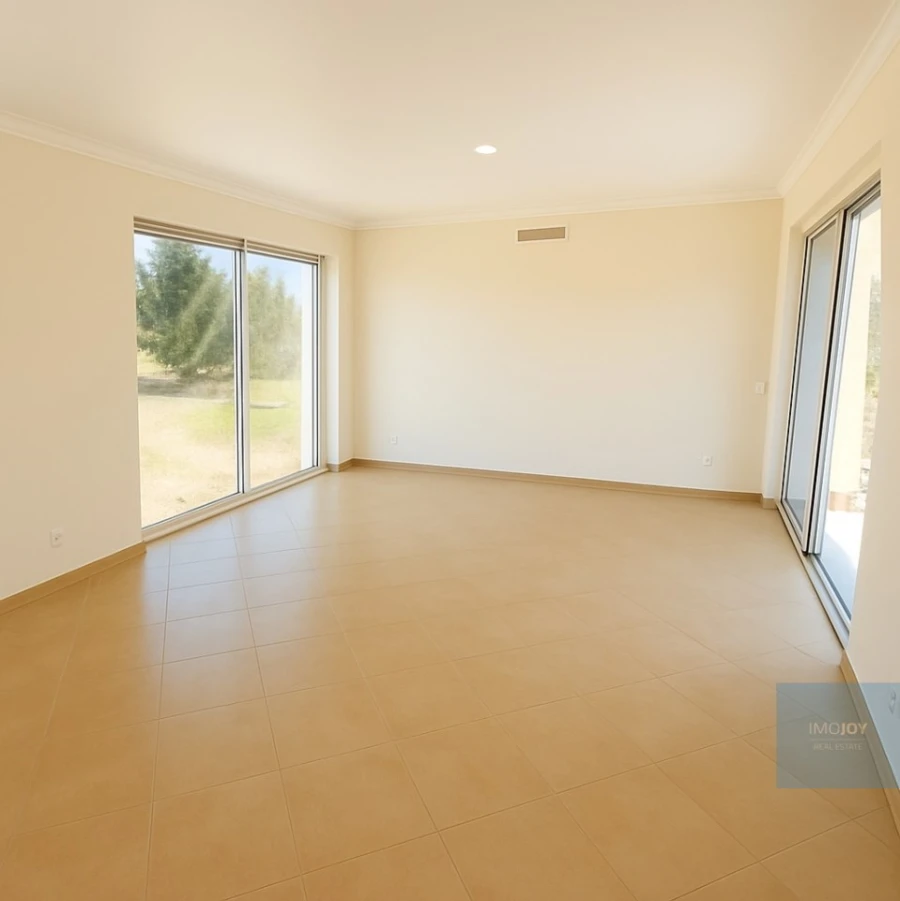 Moradia T3 para Venda em Tavira (Santa Maria e Santiago) Foto 4