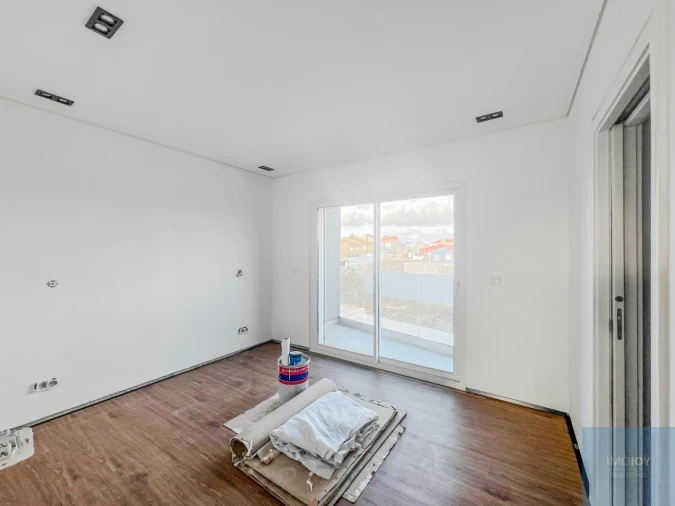 Moradia T3 para Venda em São Domingos de Rana Foto 28