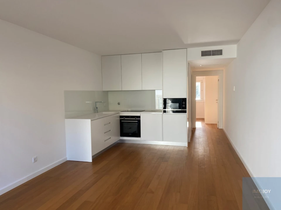 Apartamento T1 para Arrendamento em Aldoar, Foz do Douro e Nevogilde Foto 5