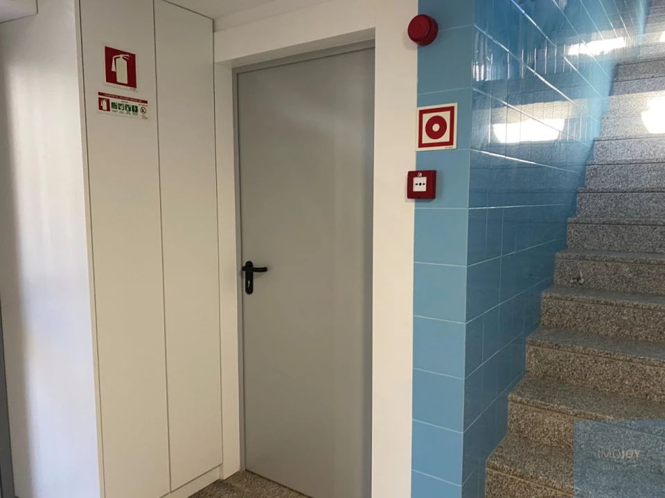 Apartamento T1 para Arrendamento em Aldoar, Foz do Douro e Nevogilde Foto 28
