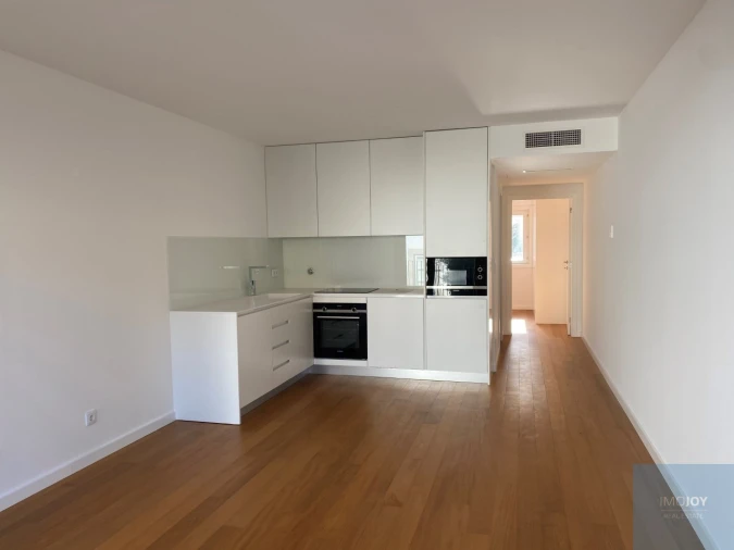 Apartamento T1 para Arrendamento em Aldoar, Foz do Douro e Nevogilde Foto 5