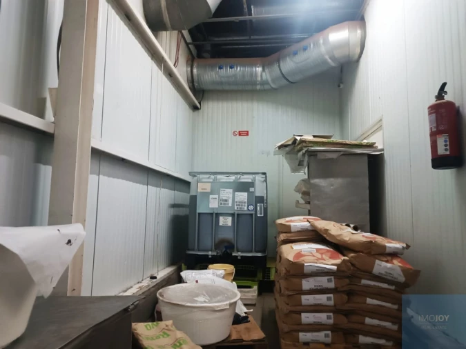 Armazém para Venda em Loures Foto 17