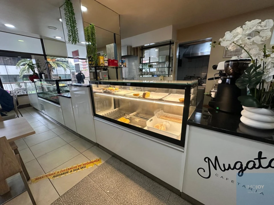 Loja para Arrendamento em Mafamude e Vilar do Paraíso Foto 12