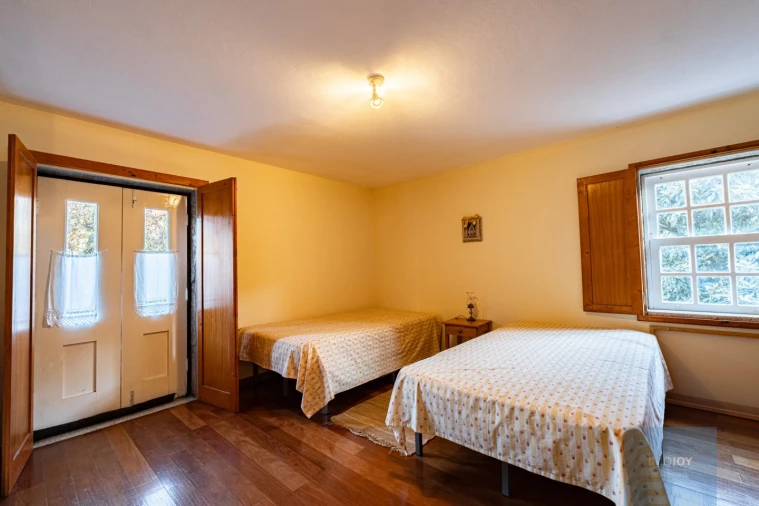 Quinta T3 para Venda em Oliveira do Douro Foto 17