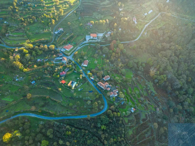 Quinta T3 para Venda em Oliveira do Douro Foto 37