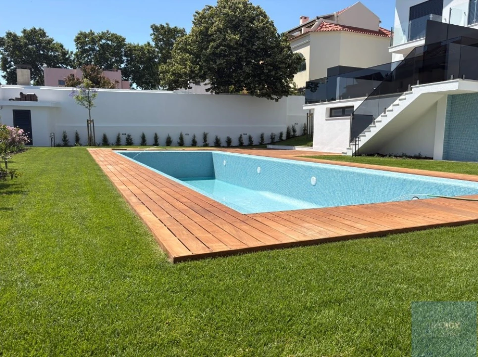 Moradia T4 para Venda em Cascais e Estoril Foto 43