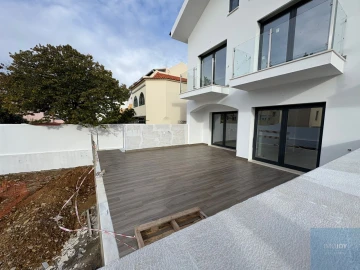 Moradia T4 para Venda em Cascais e Estoril