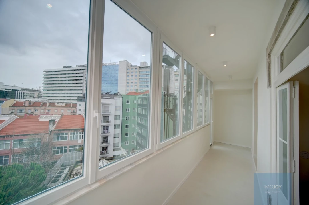 Escritório para Arrendamento em Santo António Foto 14