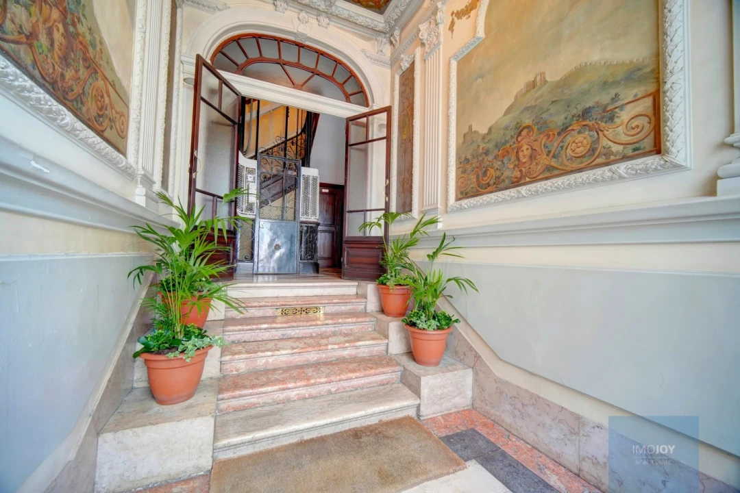 Escritório para Arrendamento em Santo António Foto 1