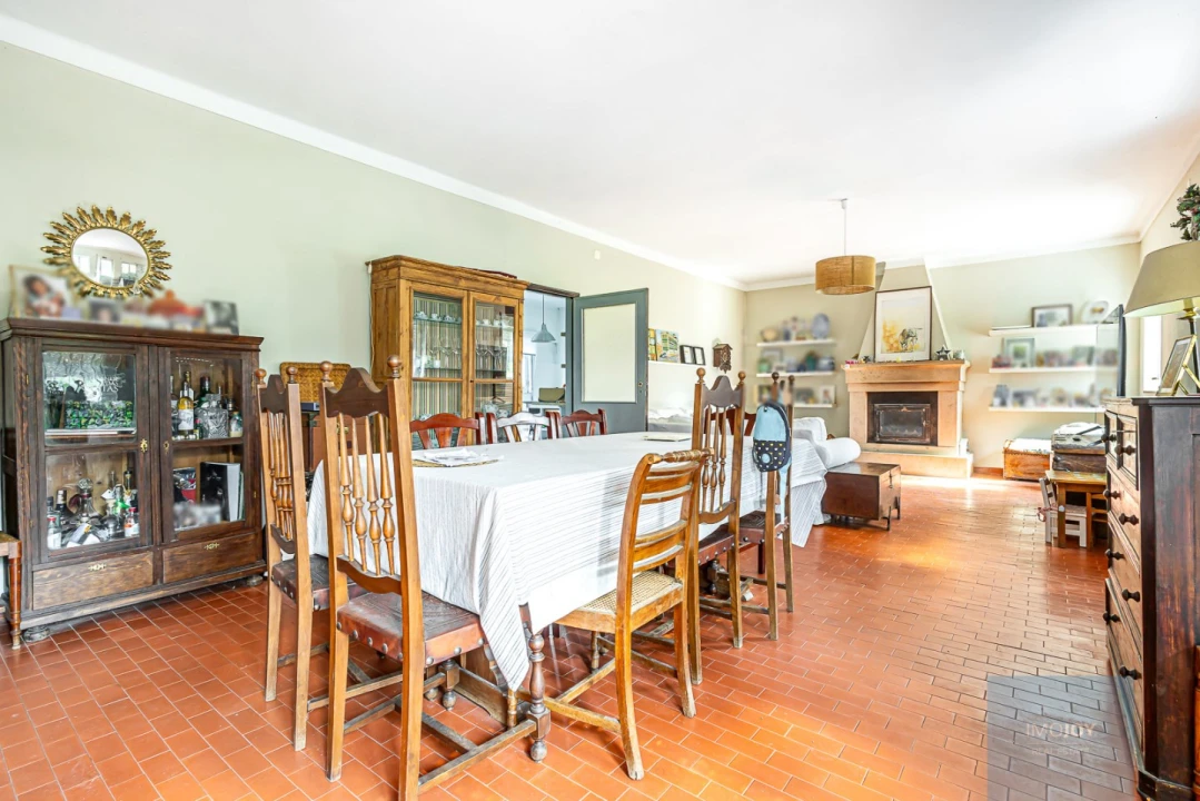 Moradia T4 para Venda em Alter do Chão Foto 5