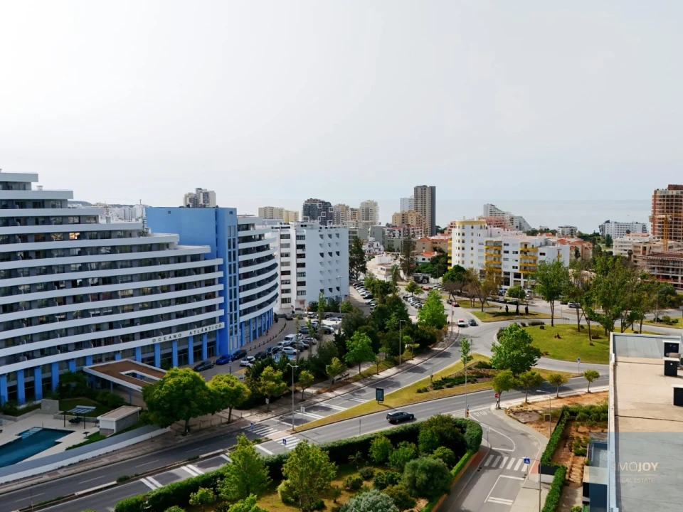 Apartamento T2 para Venda em Portimão Foto 32