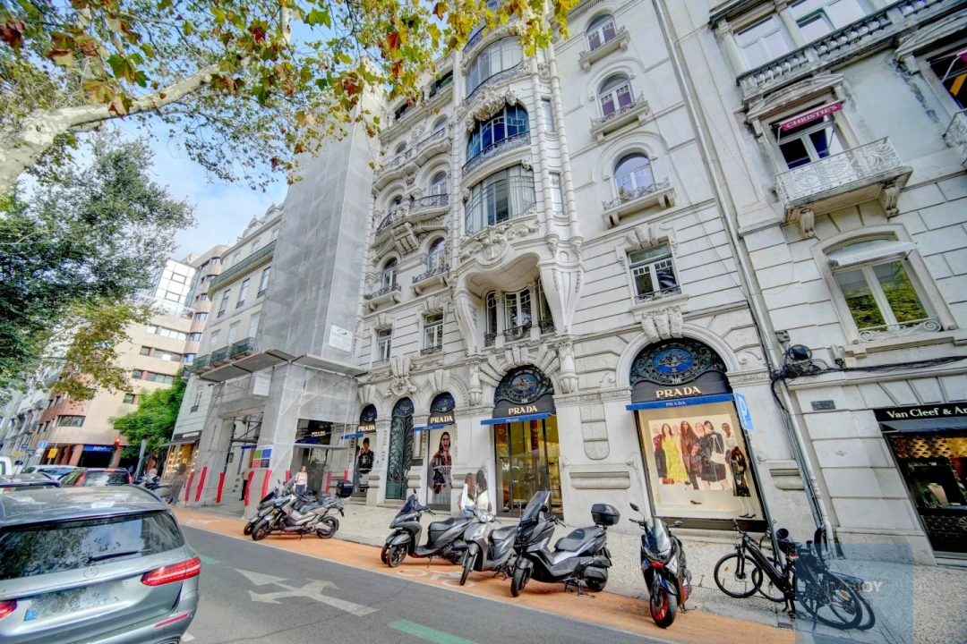 Escritório para Arrendamento em Santo António Foto 2