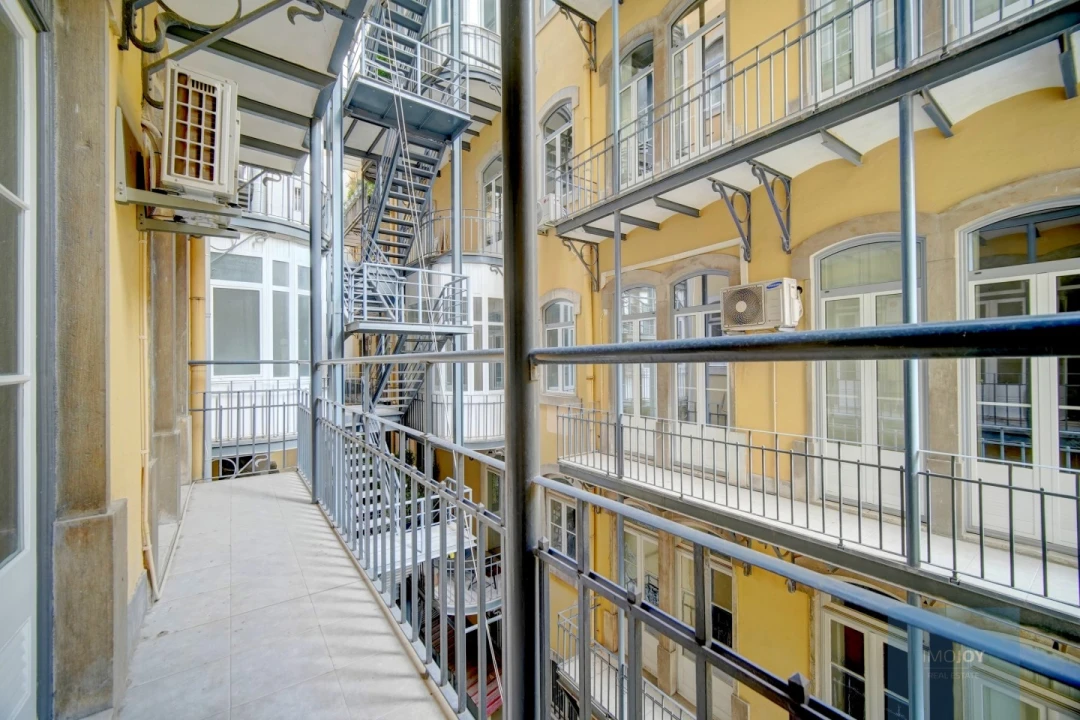 Escritório para Arrendamento em Santo António Foto 5