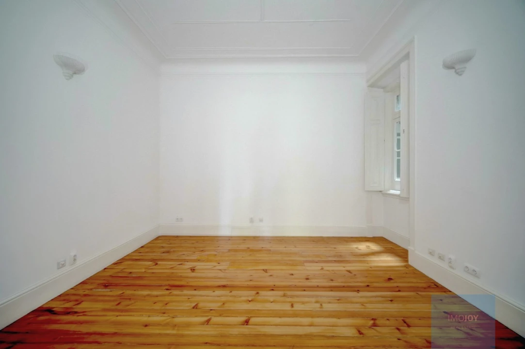 Escritório para Arrendamento em Santo António Foto 8