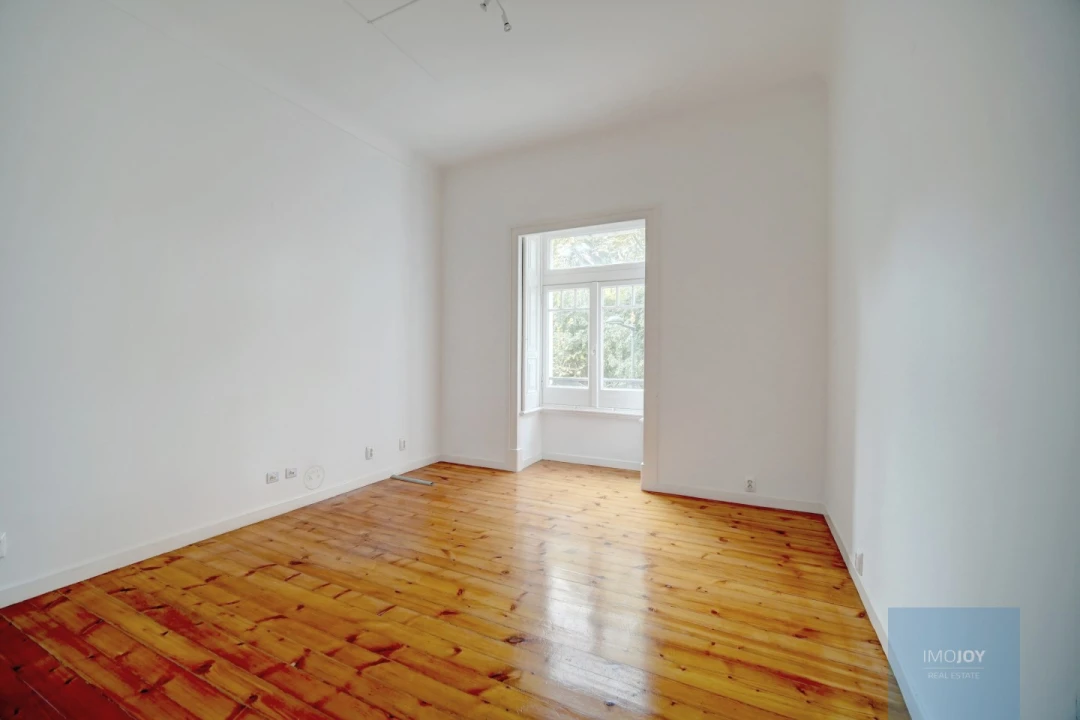 Escritório para Arrendamento em Santo António Foto 9