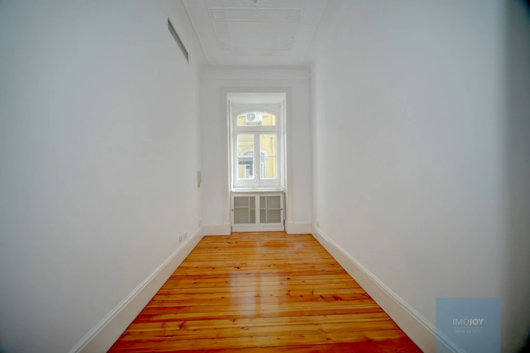 Escritório para Arrendamento em Santo António Foto 10