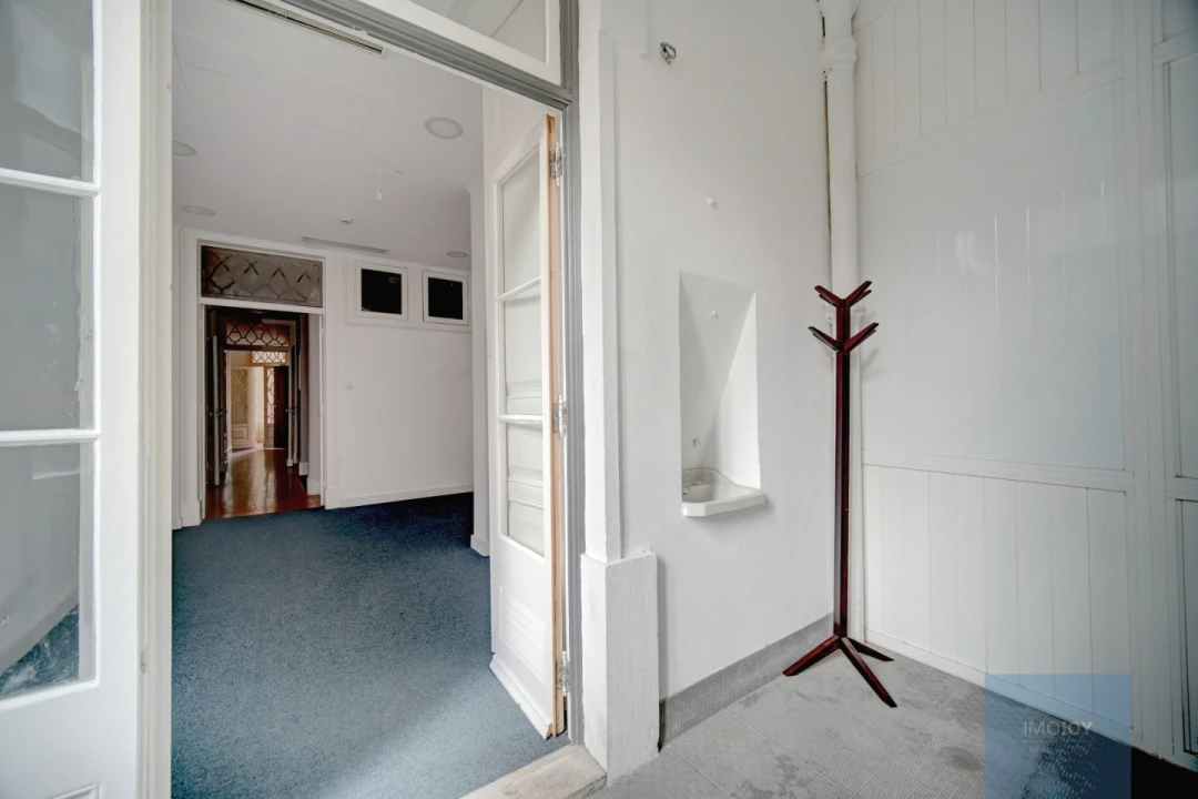 Escritório para Arrendamento em Santo António Foto 15