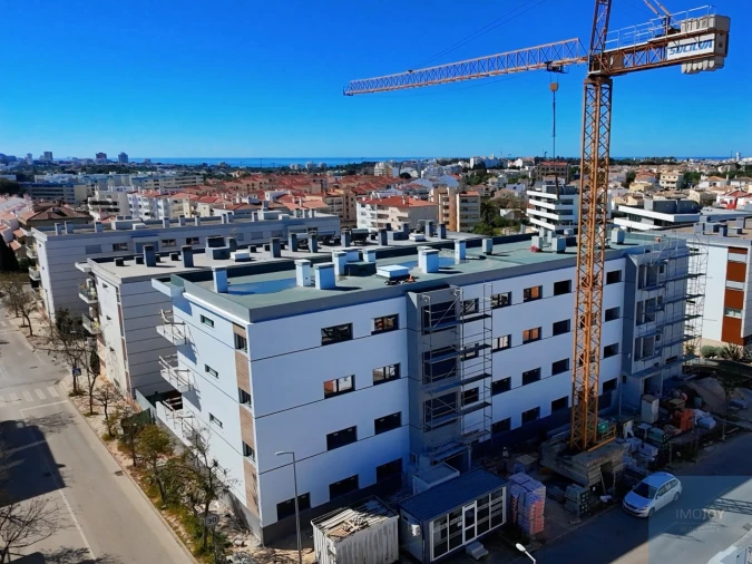 Apartamento T3 para Venda em Portimão Foto 18