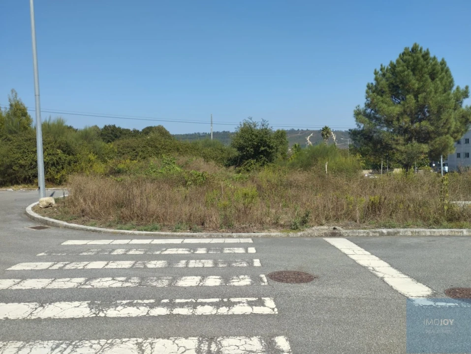 Terreno para Venda em Valongo Foto 13