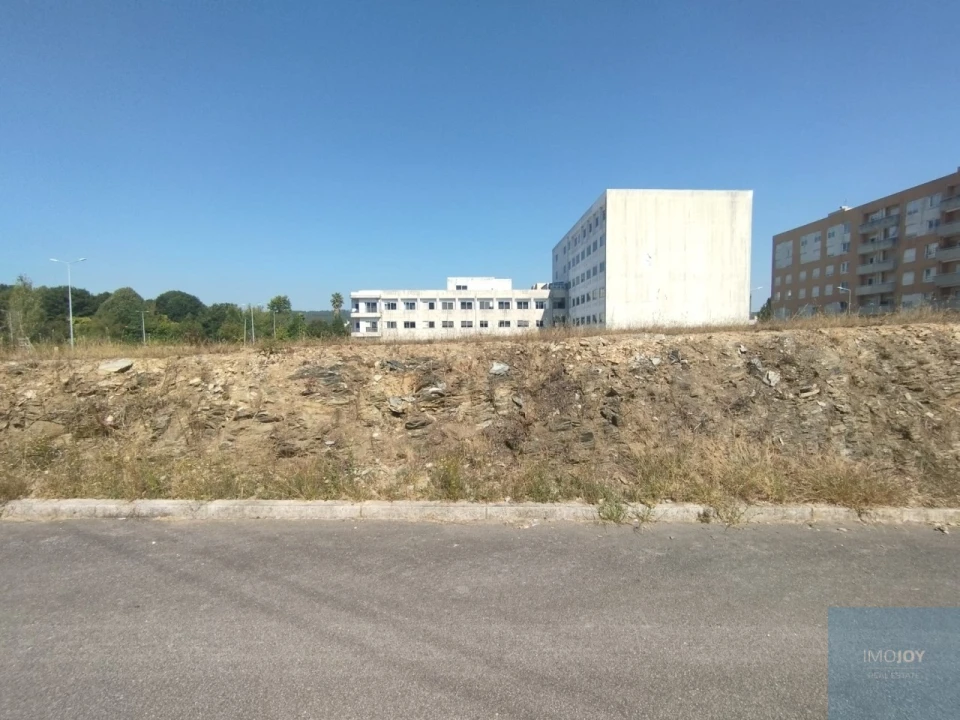 Terreno para Venda em Valongo Foto 16