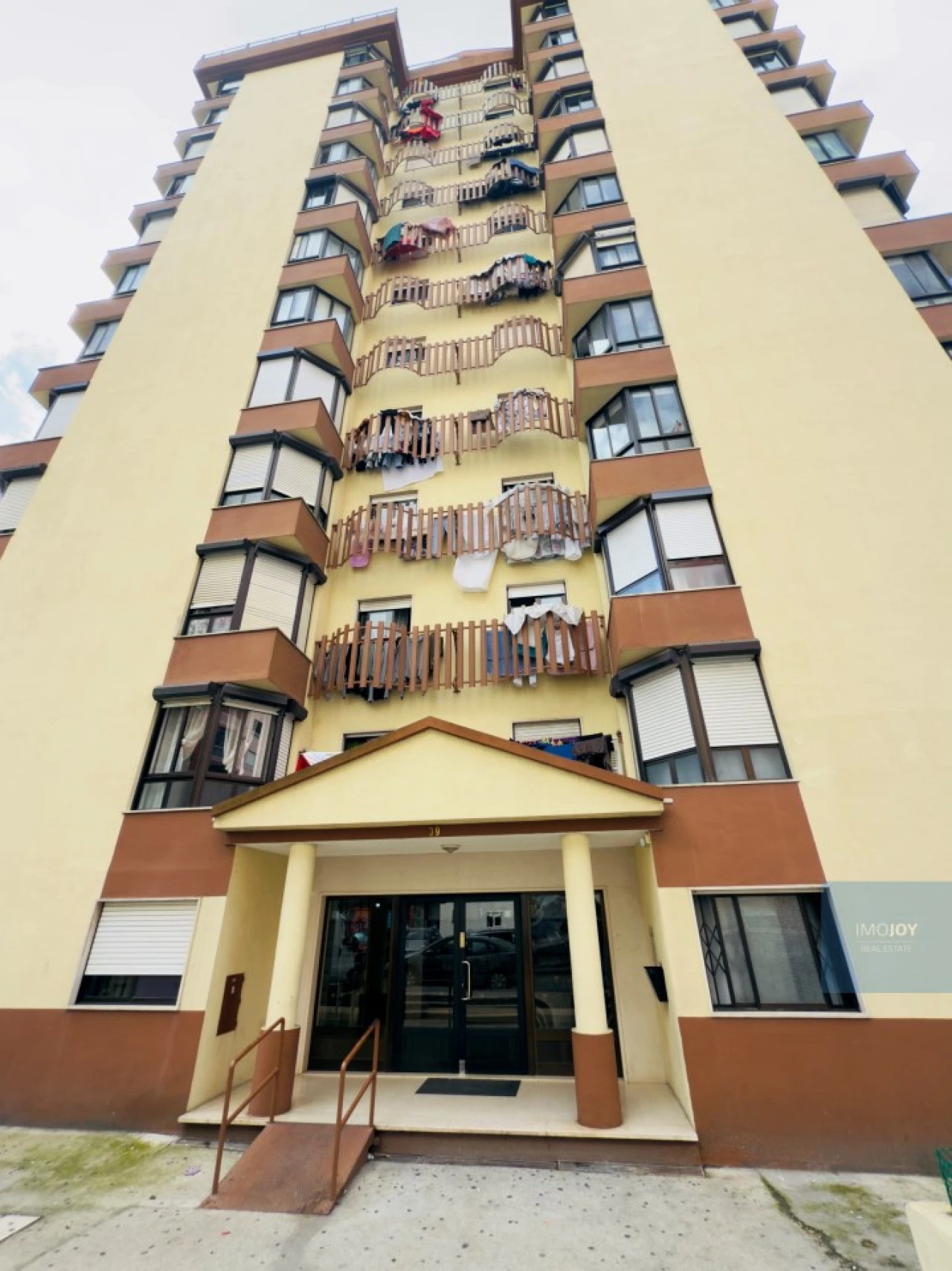 Apartamento T2 para Venda em Algueirão-Mem Martins Foto 24