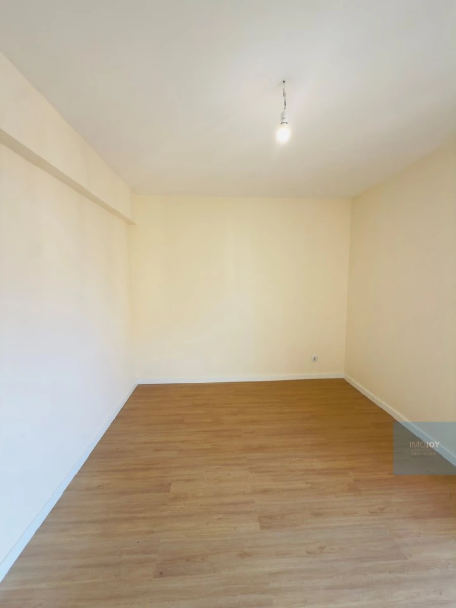 Apartamento T2 para Venda em Algueirão-Mem Martins Foto 13