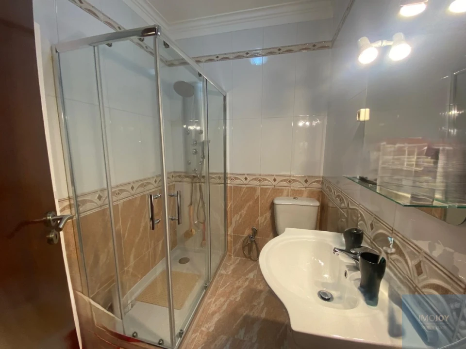 Apartamento T4 para Arrendamento em Moscavide e Portela Foto 22