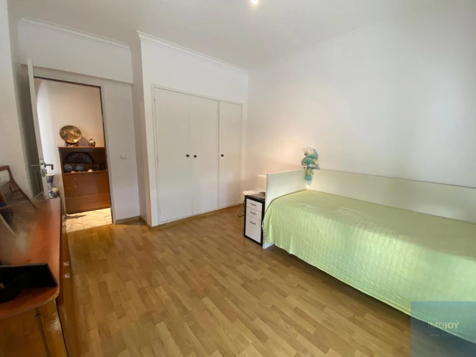 Apartamento T4 para Arrendamento em Moscavide e Portela Foto 25