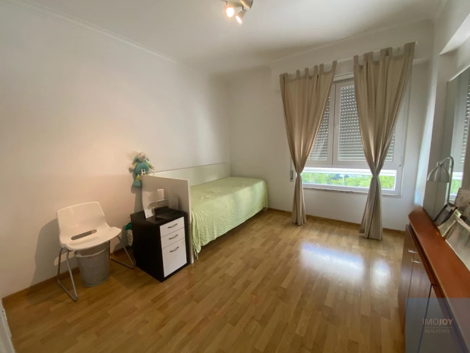 Apartamento T4 para Arrendamento em Moscavide e Portela Foto 26