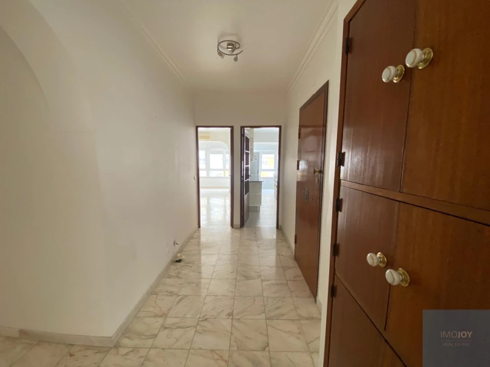 Apartamento T4 para Arrendamento em Moscavide e Portela Foto 16